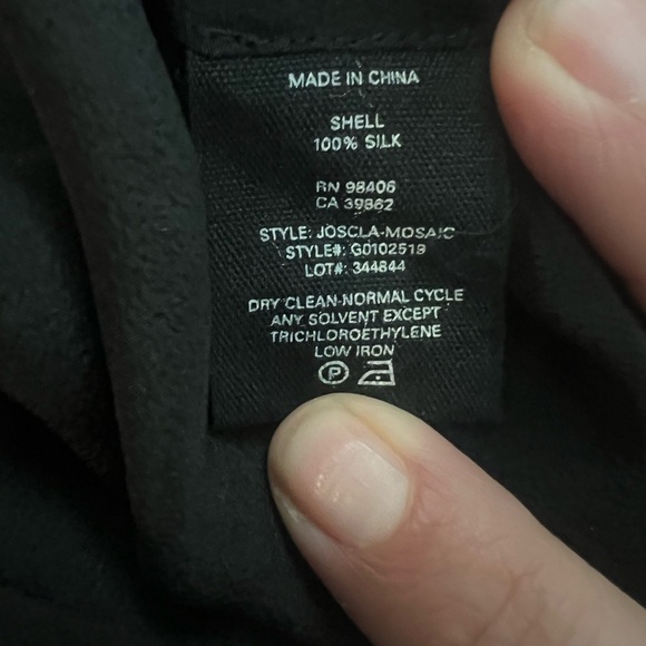 Theory Joscla Silk Off-Shoulder Blouse M Black Chiffon Puff Sleeve Top - Picture 4 of 8